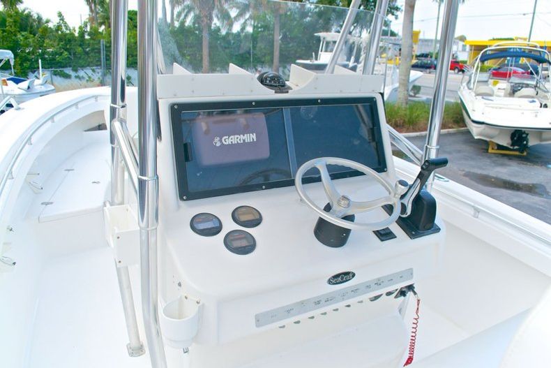 Thumbnail 27 for Used 2000 SeaCraft SC 25 Open Fisherman boat for sale in West Palm Beach, FL