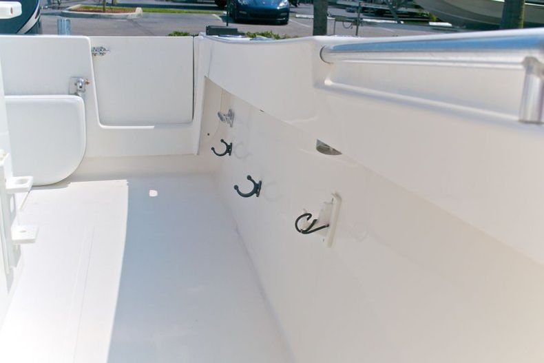 Thumbnail 43 for Used 2000 SeaCraft SC 25 Open Fisherman boat for sale in West Palm Beach, FL