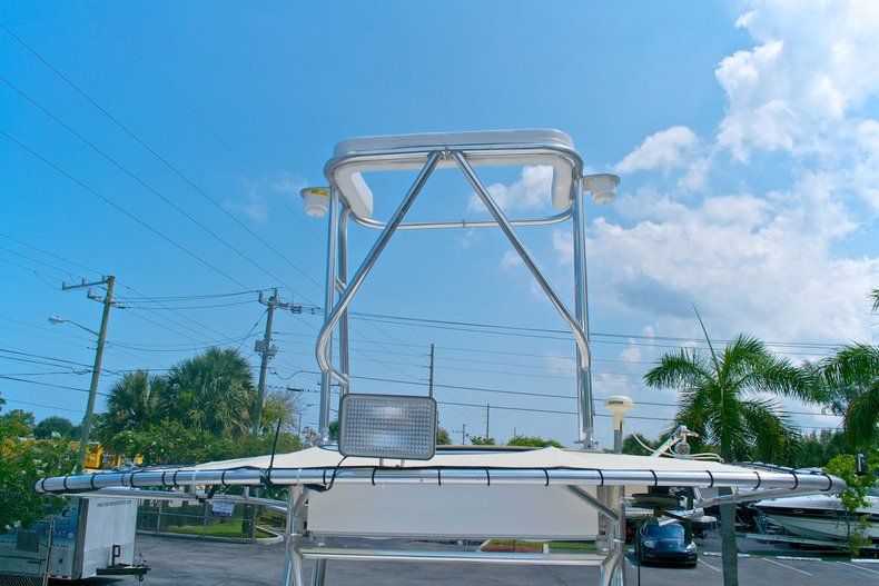 Thumbnail 55 for Used 2000 SeaCraft SC 25 Open Fisherman boat for sale in West Palm Beach, FL