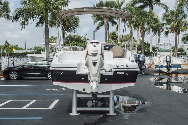 Thumbnail 8 for New 2015 Hurricane SunDeck Sport SS 188 OB boat for sale in West Palm Beach, FL
