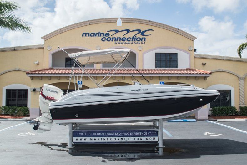 New 2015 Hurricane SunDeck Sport SS 188 OB boat for sale in West Palm Beach, FL