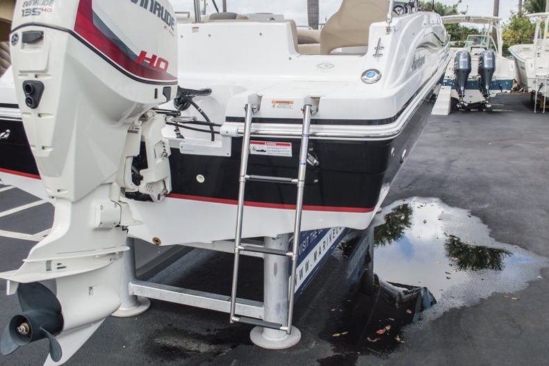 Thumbnail 11 for New 2015 Hurricane SunDeck Sport SS 188 OB boat for sale in West Palm Beach, FL