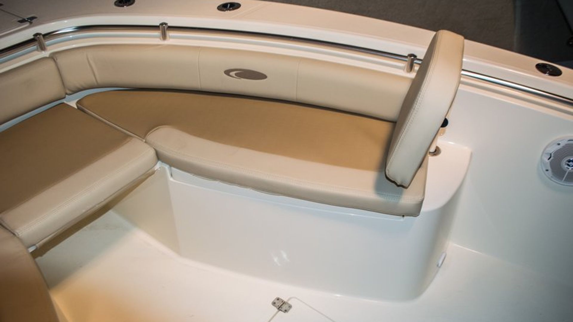 New 2016 Cobia 256 Center Console #K008 image 10