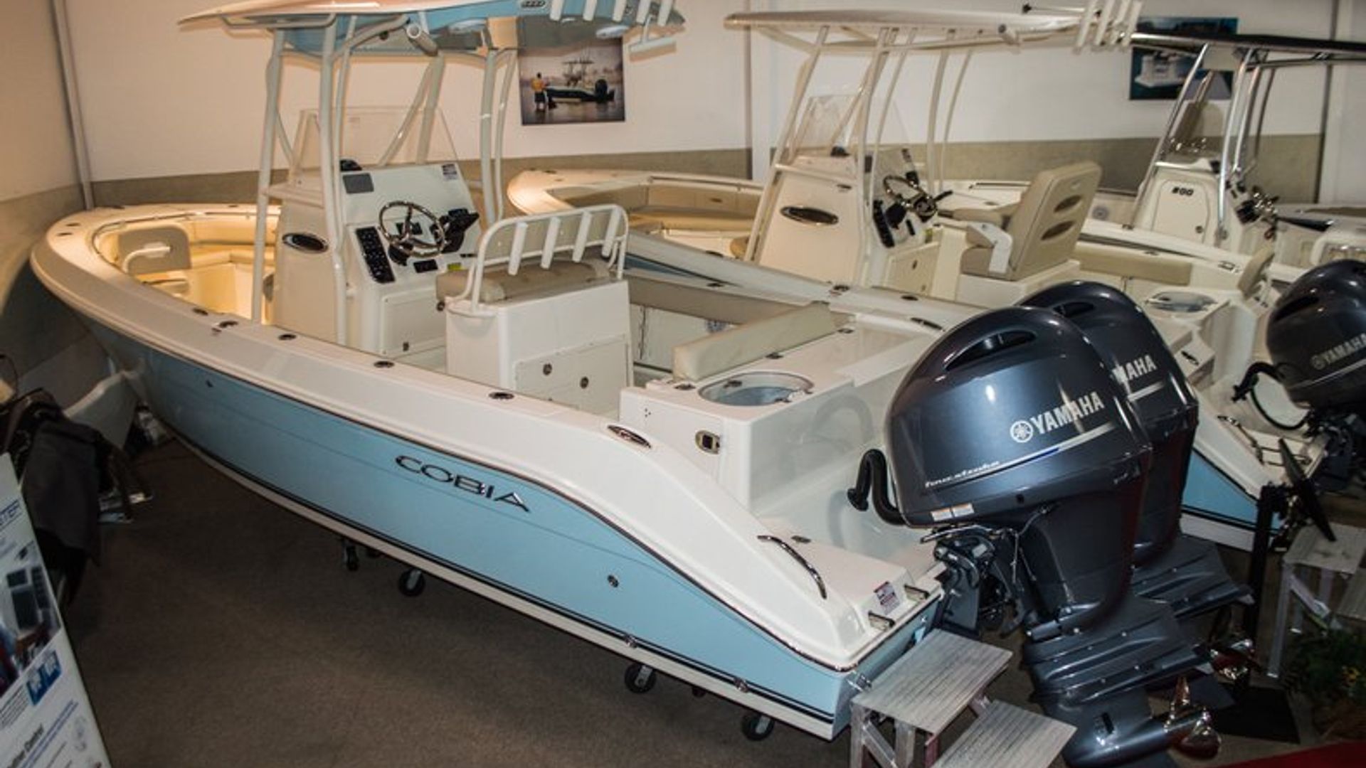 New 2016 Cobia 256 Center Console #K008 image 2