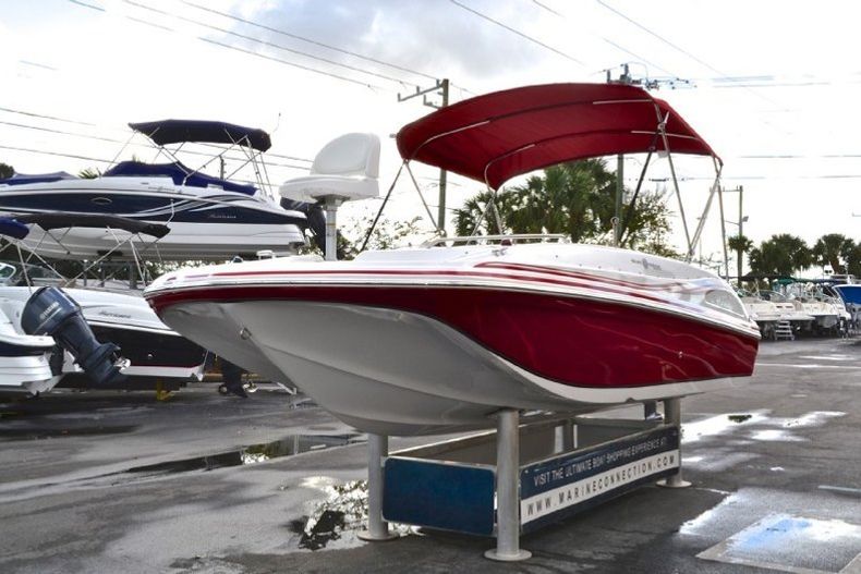 Image 3 for 2013 Hurricane SunDeck Sport SS 188 OB in West Palm Beach, FL