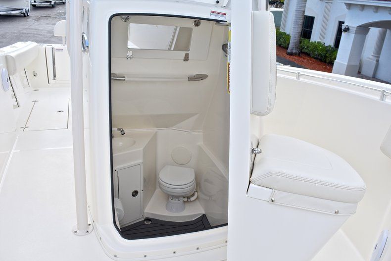 Thumbnail 25 for New 2018 Cobia 277 Center Console boat for sale in West Palm Beach, FL