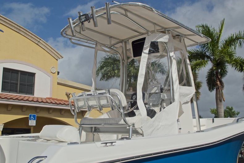 Thumbnail 11 for Used 2009 Sea Hunt 207 Triton boat for sale in West Palm Beach, FL