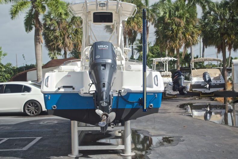 Thumbnail 43 for Used 2009 Sea Hunt 207 Triton boat for sale in West Palm Beach, FL