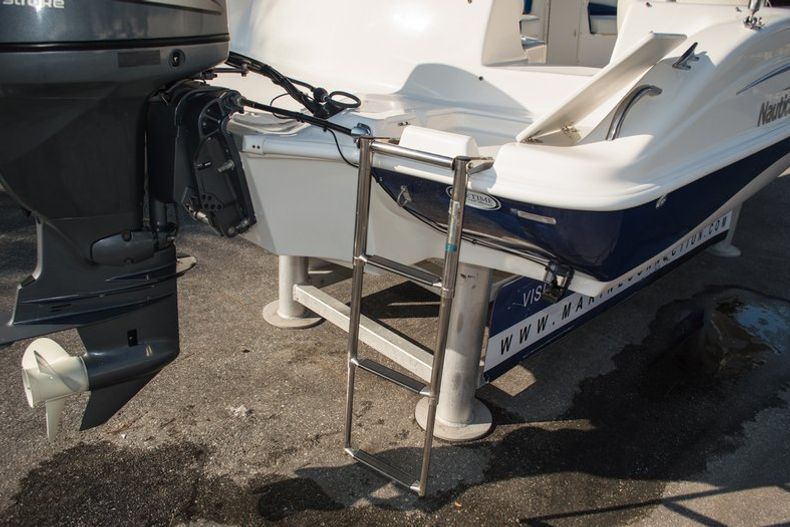 Thumbnail 9 for Used 2007 NauticStar 200SC Sport Deck boat for sale in West Palm Beach, FL