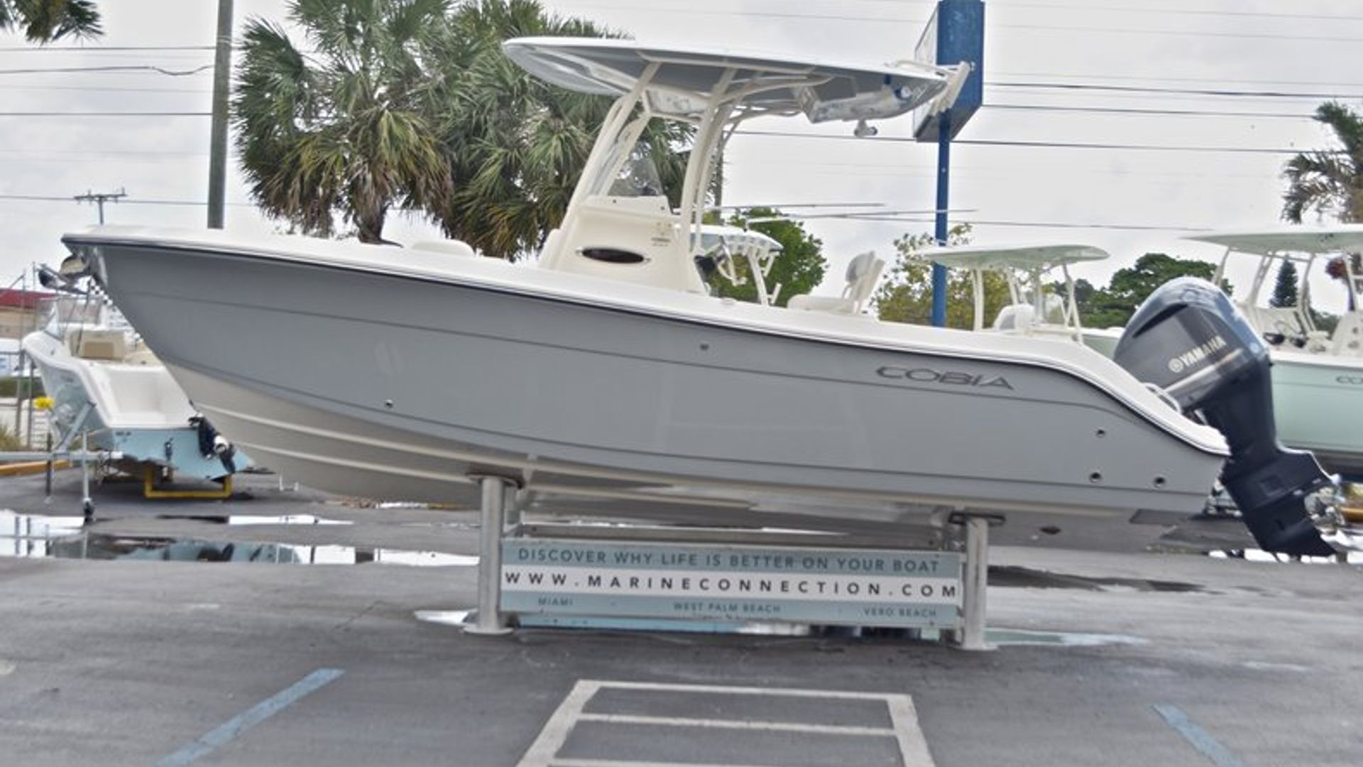 New 2017 Cobia 237 Center Console #P042 image 8