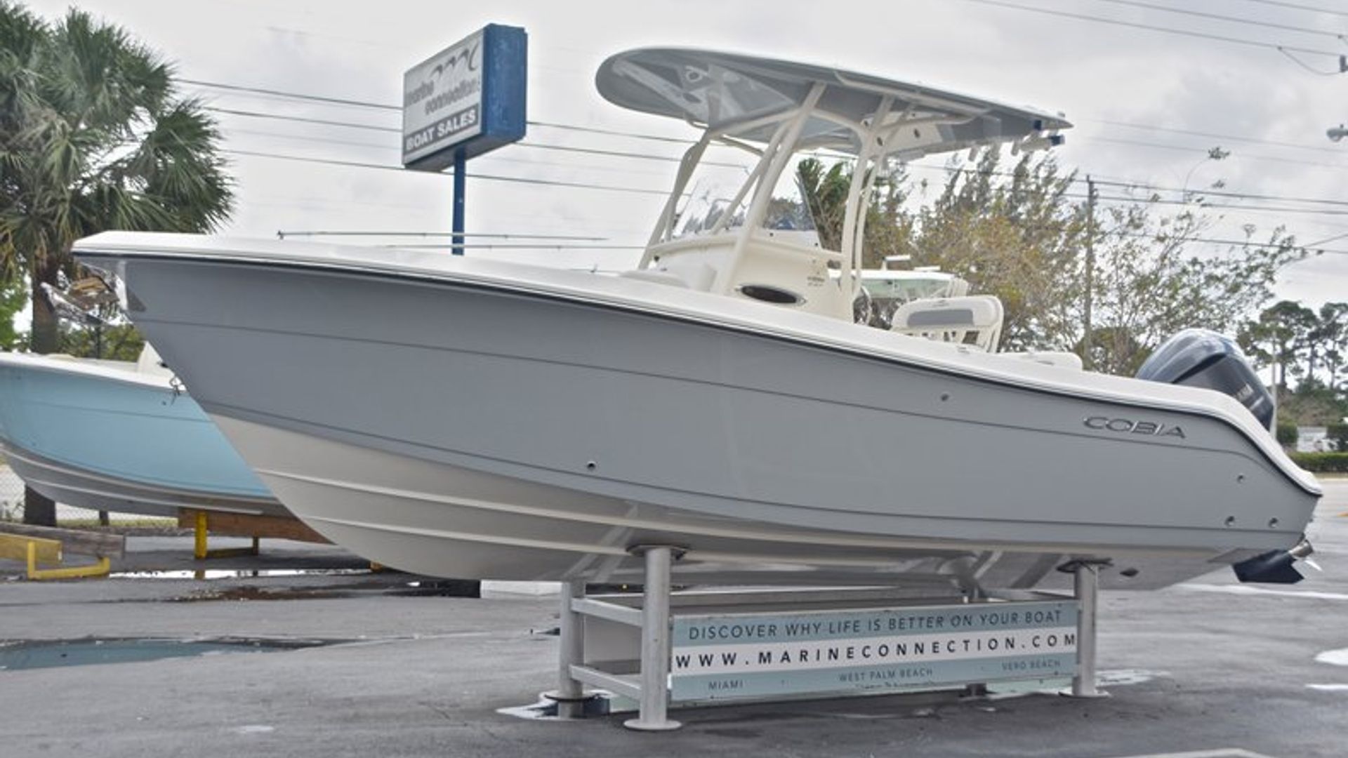 New 2017 Cobia 237 Center Console #P042 image 7