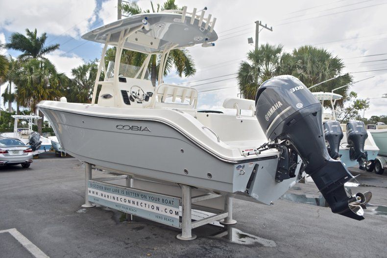 Thumbnail 8 for New 2017 Cobia 237 Center Console boat for sale in West Palm Beach, FL