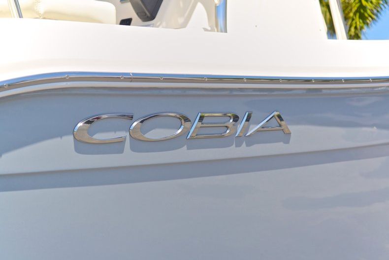 Thumbnail 9 for New 2013 Cobia 217 Center Console boat for sale in West Palm Beach, FL