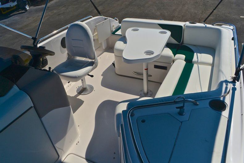 Thumbnail 45 for Used 2000 Tahoe 220 Deck Boat boat for sale in West Palm Beach, FL