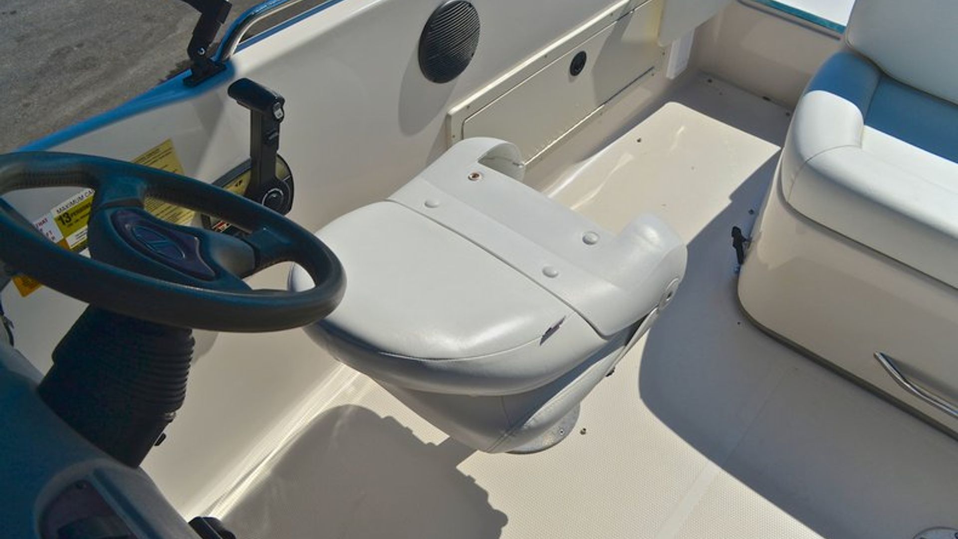 Used 2000 Tahoe 220 Deck Boat #0886 image 48