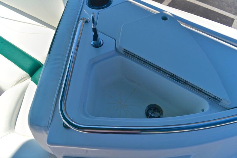 Thumbnail 41 for Used 2000 Tahoe 220 Deck Boat boat for sale in West Palm Beach, FL