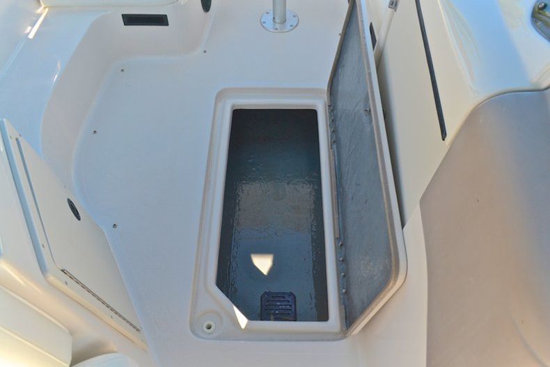 Thumbnail 65 for Used 2000 Tahoe 220 Deck Boat boat for sale in West Palm Beach, FL