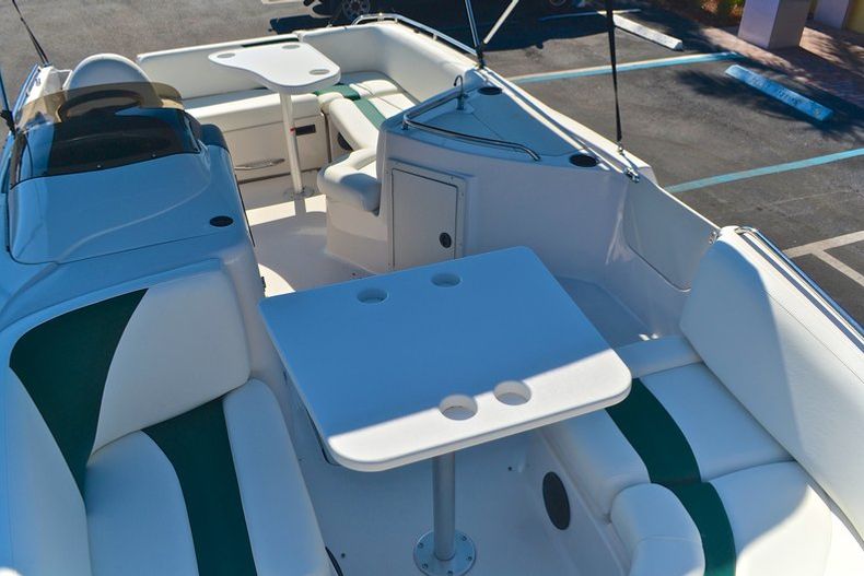 Thumbnail 74 for Used 2000 Tahoe 220 Deck Boat boat for sale in West Palm Beach, FL