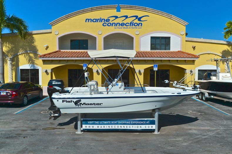 Thumbnail 8 for Used 2002 Mako Fishmaster 1900 CC Travis Edition boat for sale in West Palm Beach, FL