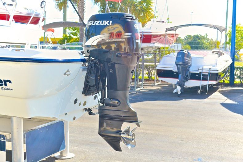 Thumbnail 21 for Used 2002 Mako Fishmaster 1900 CC Travis Edition boat for sale in West Palm Beach, FL