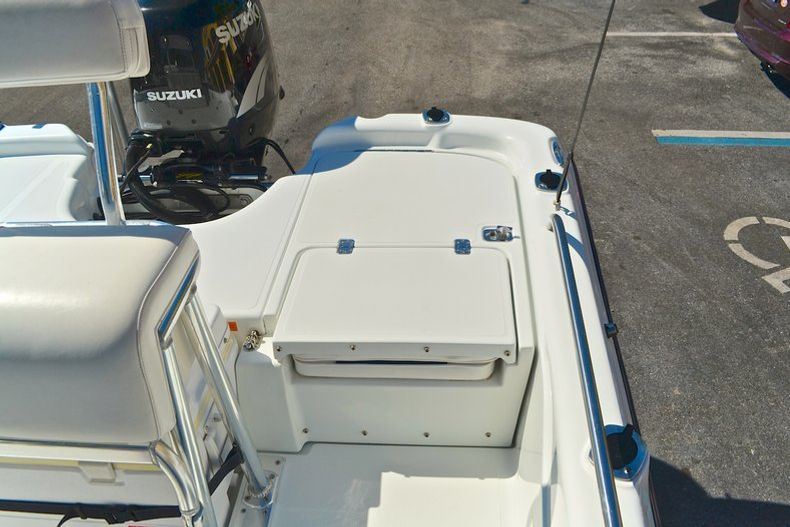 Thumbnail 30 for Used 2002 Mako Fishmaster 1900 CC Travis Edition boat for sale in West Palm Beach, FL
