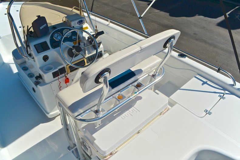 Thumbnail 40 for Used 2002 Mako Fishmaster 1900 CC Travis Edition boat for sale in West Palm Beach, FL