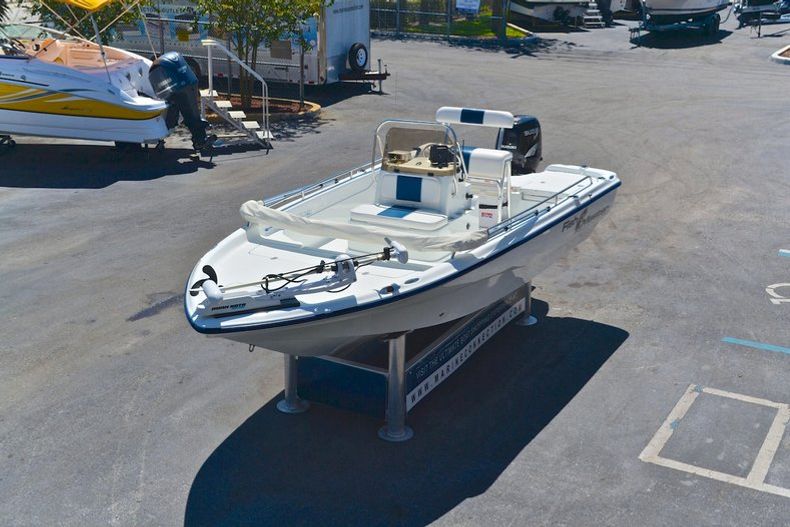 Thumbnail 88 for Used 2002 Mako Fishmaster 1900 CC Travis Edition boat for sale in West Palm Beach, FL
