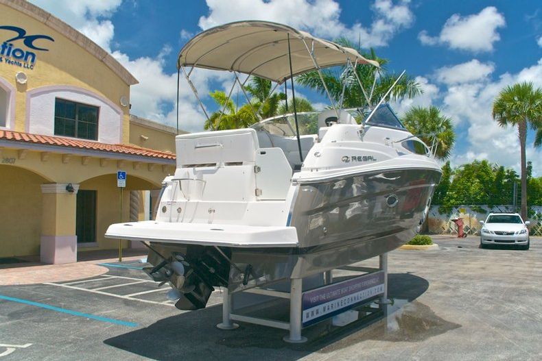 Thumbnail 7 for Used 2009 Regal 2565 Window Express boat for sale in West Palm Beach, FL