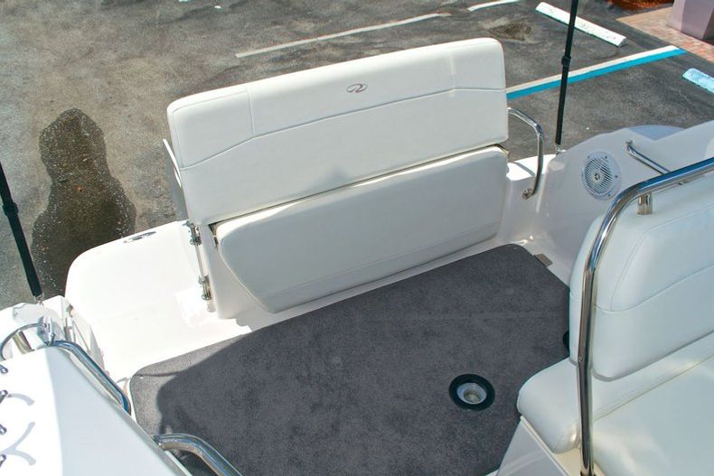 Thumbnail 43 for Used 2009 Regal 2565 Window Express boat for sale in West Palm Beach, FL