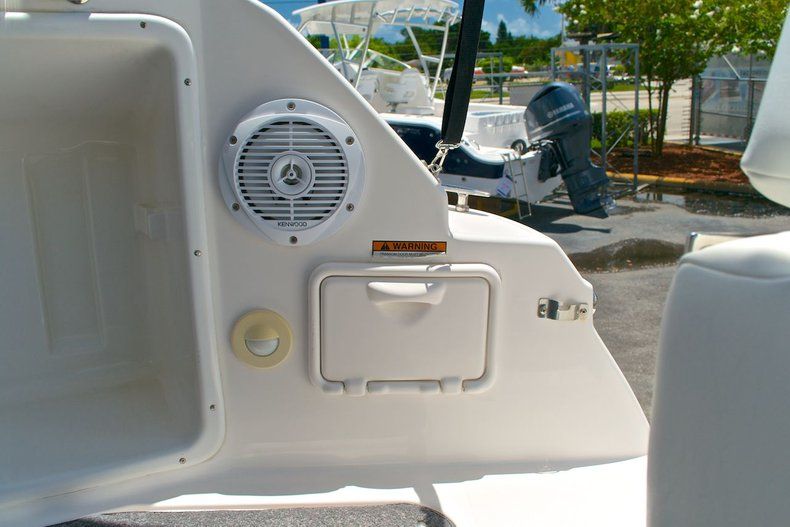 Thumbnail 50 for Used 2009 Regal 2565 Window Express boat for sale in West Palm Beach, FL
