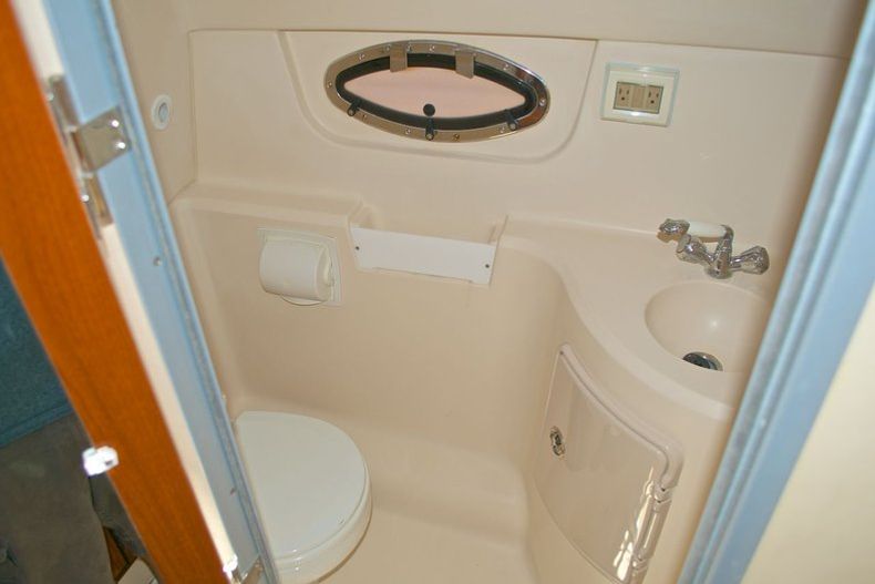 Thumbnail 134 for Used 2009 Regal 2565 Window Express boat for sale in West Palm Beach, FL