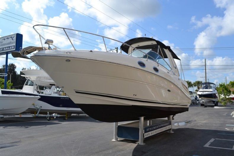 Thumbnail 4 for Used 2005 Sea Ray 260 Sundancer boat for sale in West Palm Beach, FL