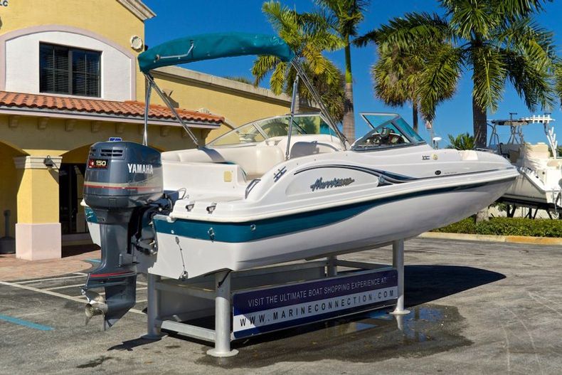 Thumbnail 7 for Used 2001 Hurricane SunDeck SD 217 OB boat for sale in West Palm Beach, FL