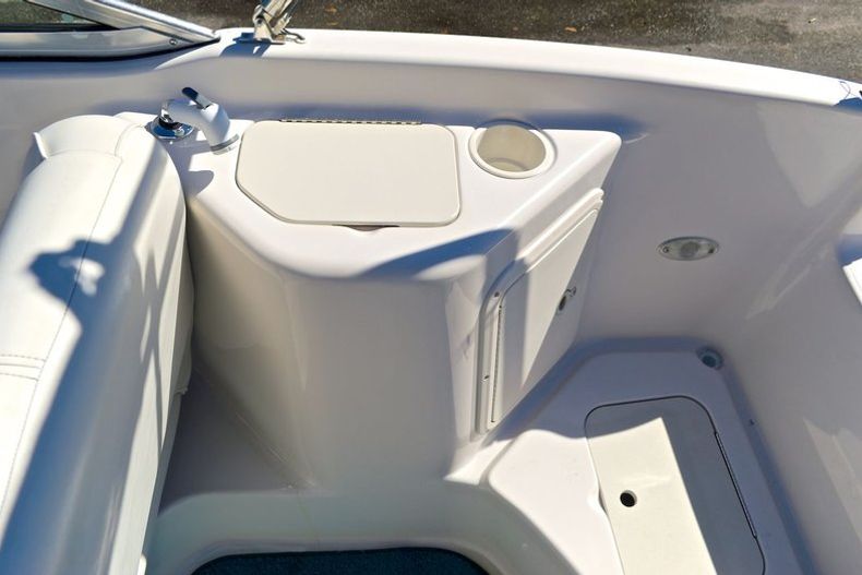 Thumbnail 34 for Used 2001 Hurricane SunDeck SD 217 OB boat for sale in West Palm Beach, FL