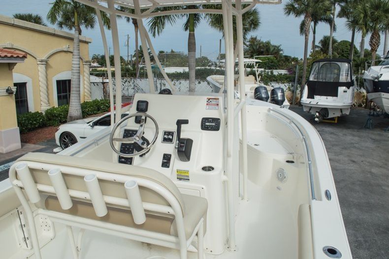 Thumbnail 10 for New 2015 Cobia 201 Center Console boat for sale in West Palm Beach, FL