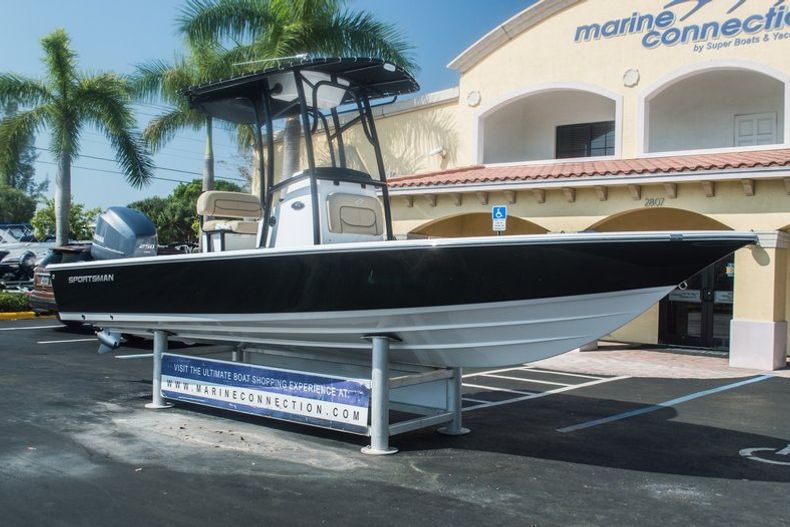 Thumbnail 1 for New 2015 Sportsman Tournament 234 Bay boat for sale in West Palm Beach, FL
