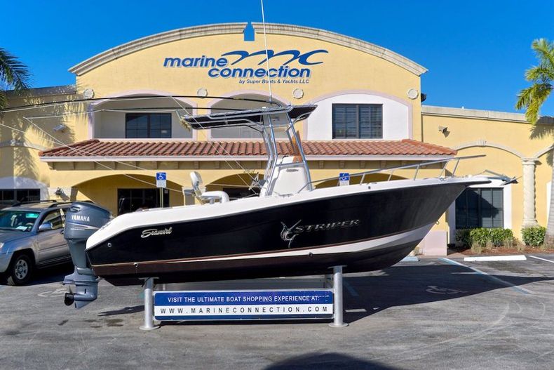 Used 2007 Seaswirl 2101 Striper Center Console boat for sale in West Palm Beach, FL