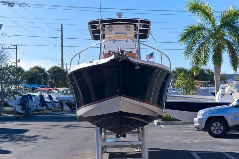 Thumbnail 2 for Used 2007 Seaswirl 2101 Striper Center Console boat for sale in West Palm Beach, FL