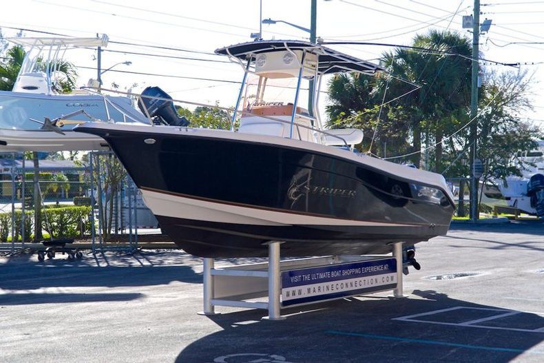 Thumbnail 3 for Used 2007 Seaswirl 2101 Striper Center Console boat for sale in West Palm Beach, FL