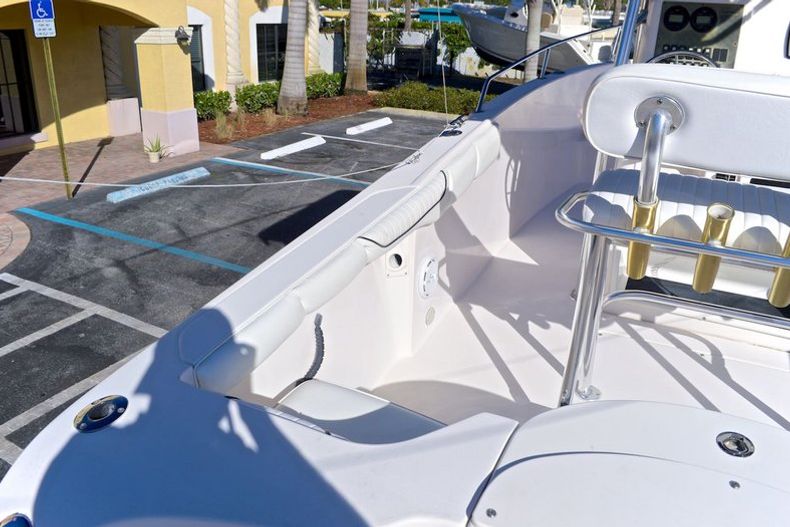 Thumbnail 30 for Used 2007 Seaswirl 2101 Striper Center Console boat for sale in West Palm Beach, FL