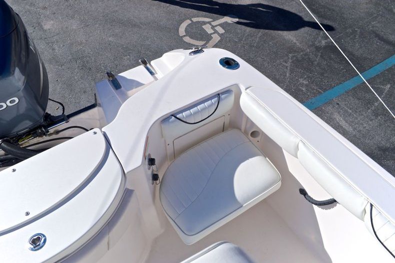 Thumbnail 37 for Used 2007 Seaswirl 2101 Striper Center Console boat for sale in West Palm Beach, FL