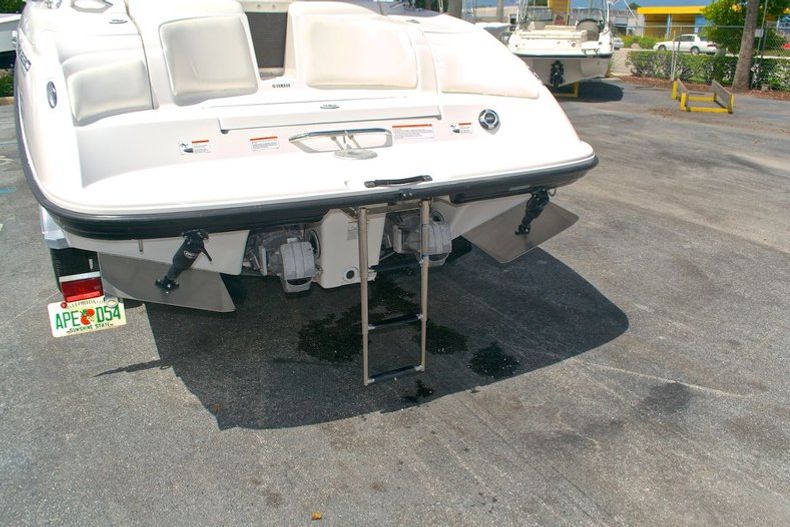 Thumbnail 25 for Used 2005 Yamaha SX 230 Twin Engine boat for sale in West Palm Beach, FL