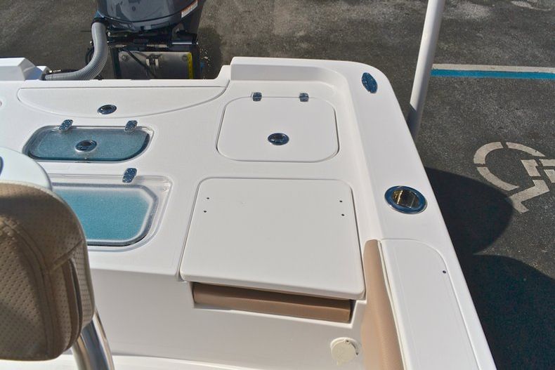 Thumbnail 42 for New 2013 Contender 25 Bay boat for sale in West Palm Beach, FL