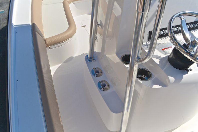 Thumbnail 64 for New 2013 Contender 25 Bay boat for sale in West Palm Beach, FL