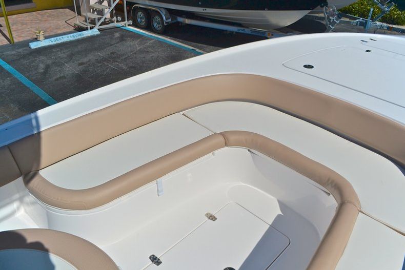 Thumbnail 76 for New 2013 Contender 25 Bay boat for sale in West Palm Beach, FL