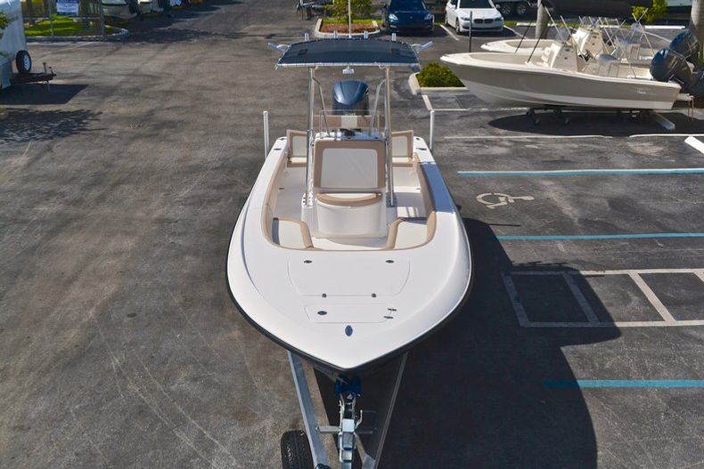 Thumbnail 104 for New 2013 Contender 25 Bay boat for sale in West Palm Beach, FL
