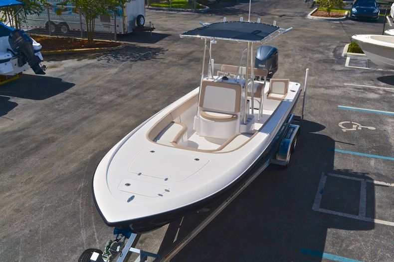 Thumbnail 105 for New 2013 Contender 25 Bay boat for sale in West Palm Beach, FL