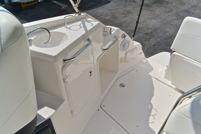 Thumbnail 23 for Used 2008 Regal 2565 Window Express boat for sale in West Palm Beach, FL