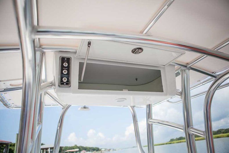 Thumbnail 20 for New 2015 Sportsman Open 232 Center Console boat for sale in Miami, FL
