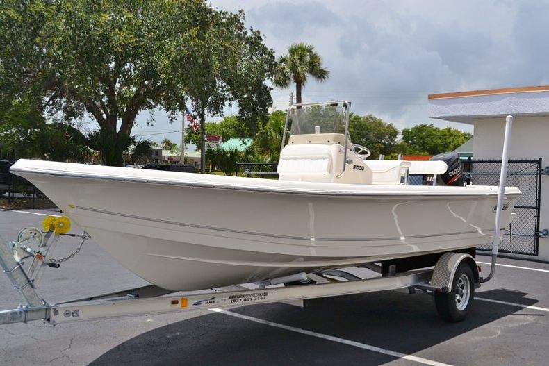 Thumbnail 3 for New 2014 Bulls Bay 2000 Bay Boat boat for sale in Vero Beach, FL